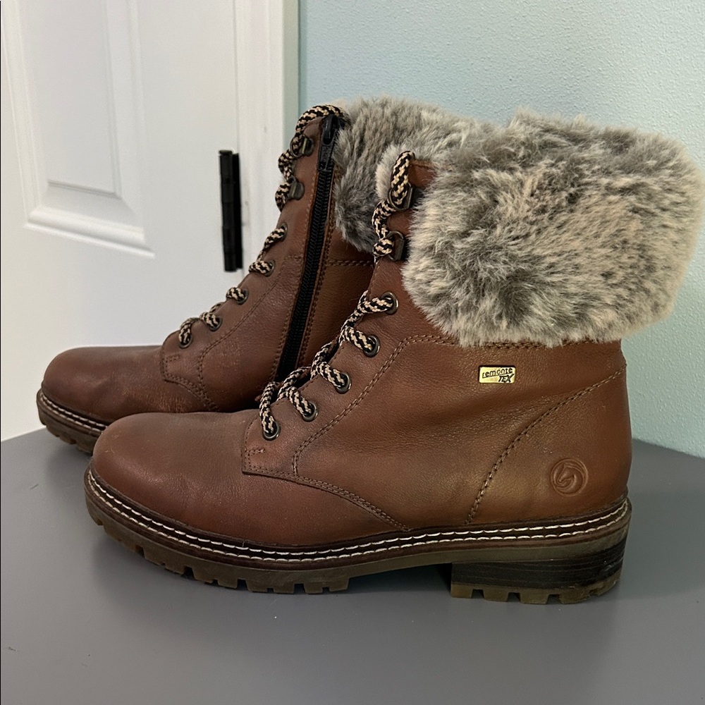 Remonte Leather Brown Boots with Gray Fur Trim - size 38 or 7.5